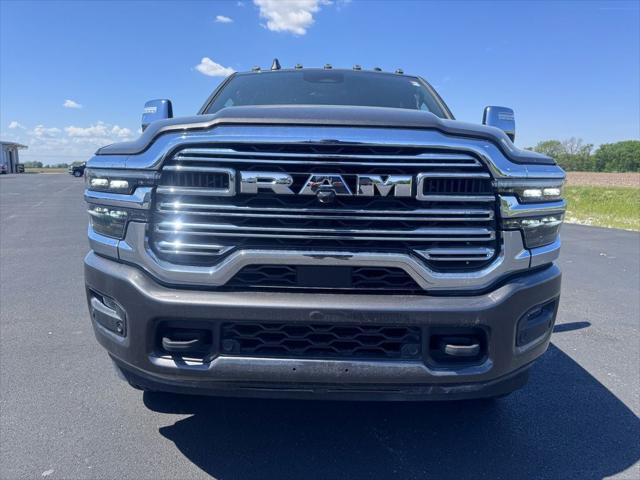 2025 RAM Ram 3500 RAM 3500 LARAMIE CREW CAB 4X4 64 BOX