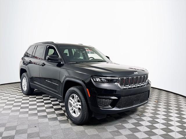 2025 Jeep Grand Cherokee GRAND CHEROKEE LAREDO 4X2