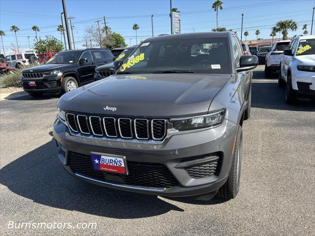 2025 Jeep Grand Cherokee GRAND CHEROKEE LAREDO 4X2