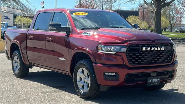 2025 RAM Ram 1500 RAM 1500 BIG HORN CREW CAB 4X4 57 BOX