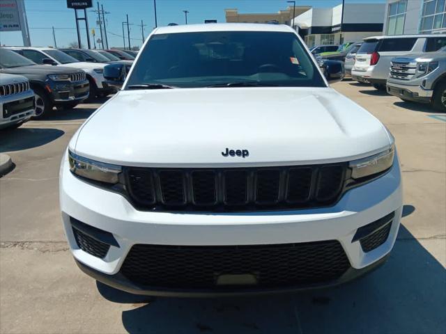 2025 Jeep Grand Cherokee GRAND CHEROKEE ALTITUDE 4X4