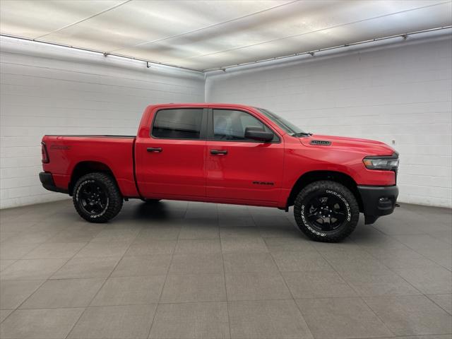 2025 RAM Ram 1500 RAM 1500 WARLOCK CREW CAB 4X4 57 BOX