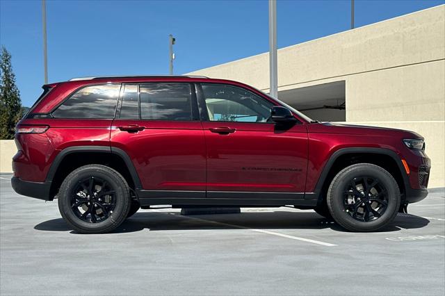 2025 Jeep Grand Cherokee GRAND CHEROKEE ALTITUDE 4X4