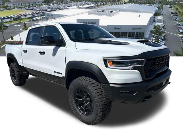 2025 RAM Ram 1500 RAM 1500 RHO CREW CAB 4X4 57 BOX