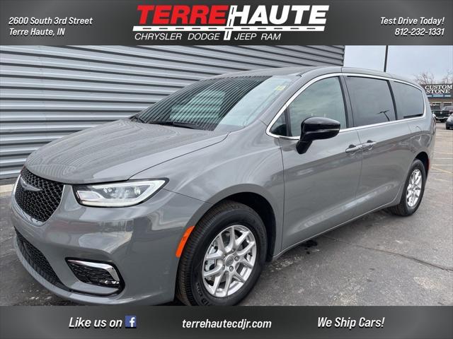 2025 Chrysler Pacifica PACIFICA SELECT
