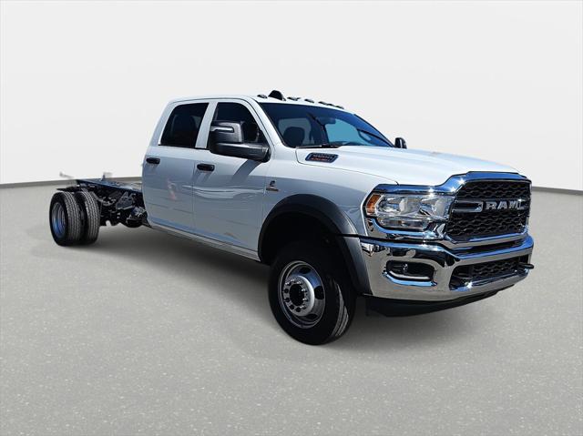 2024 RAM Ram 5500 Chassis Cab RAM 5500 TRADESMAN CHASSIS CREW CAB 4X4 84 CA