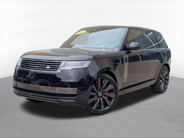 2024 Land Rover Range Rover P615 SV