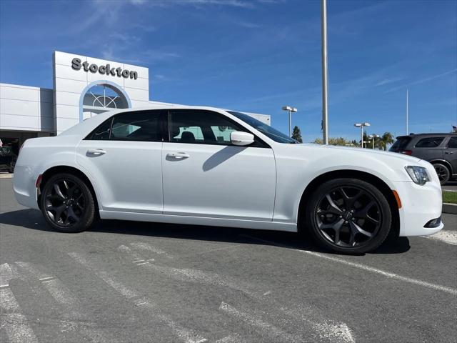 2023 Chrysler 300 300S