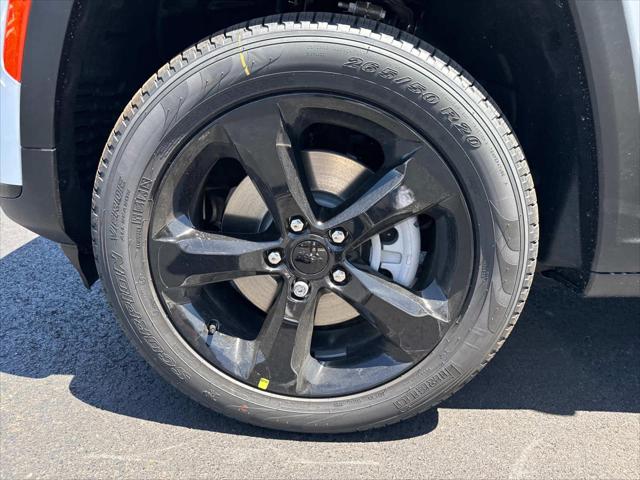 2025 Jeep Grand Cherokee GRAND CHEROKEE L LIMITED 4X2