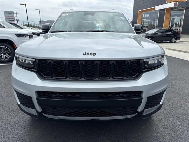 2025 Jeep Grand Cherokee GRAND CHEROKEE L ALTITUDE X 4X2