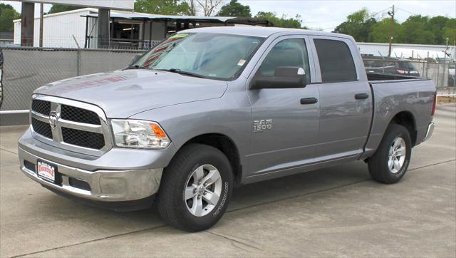 2022 RAM 1500 Classic SLT Crew Cab 4x2 57 Box