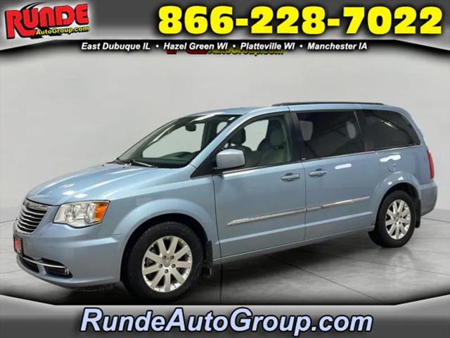 2013 Chrysler Town and Country Touring