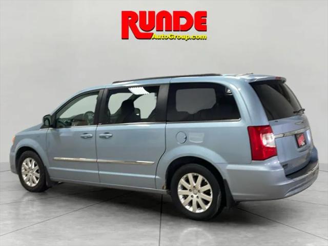 2013 Chrysler Town and Country Touring