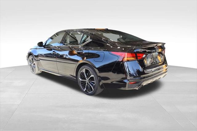2023 Nissan Altima SR FWD