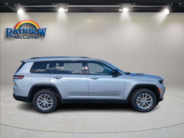 2023 Jeep Grand Cherokee L Laredo 4x4