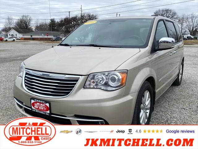 2016 Chrysler Town and Country Limited Platinum