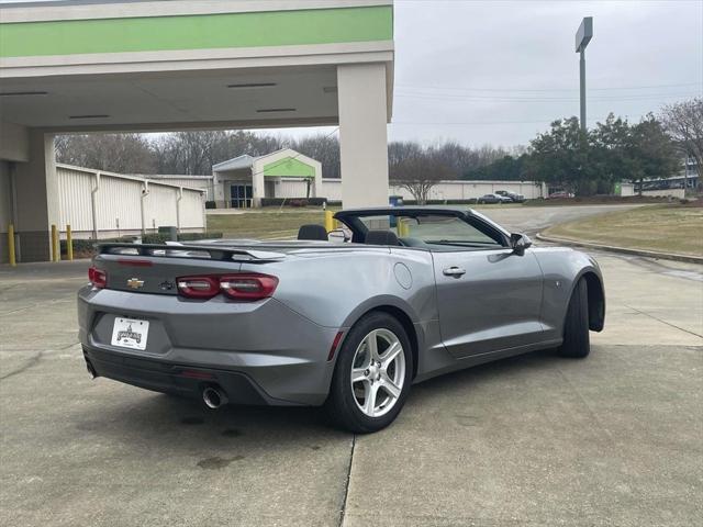 2020 Chevrolet Camaro RWD Convertible 1LT