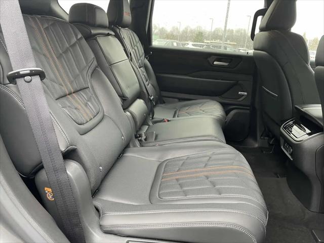 2025 Nissan Armada PRO-4X 4WD
