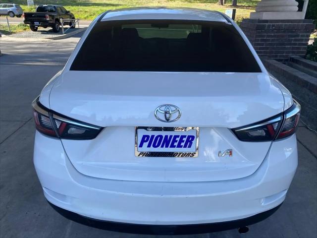 2017 Toyota Yaris iA Base