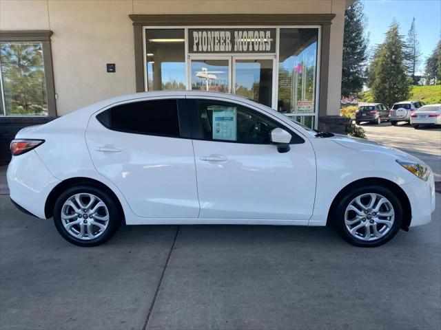 2017 Toyota Yaris iA Base