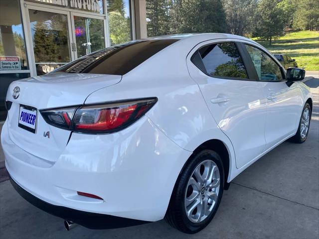 2017 Toyota Yaris iA Base