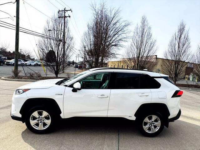 2021 Toyota RAV4 Hybrid XLE