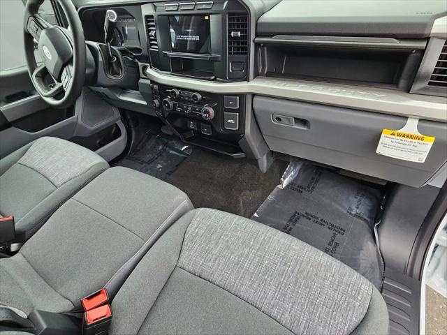 2024 Ford F-550 XLT