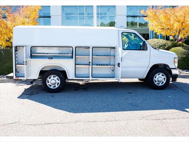 2025 Ford E-350 Cutaway E-Series Cutaway