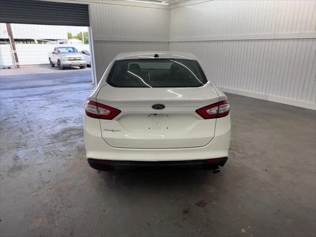 2016 Ford Fusion S