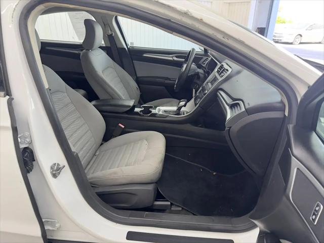 2016 Ford Fusion S