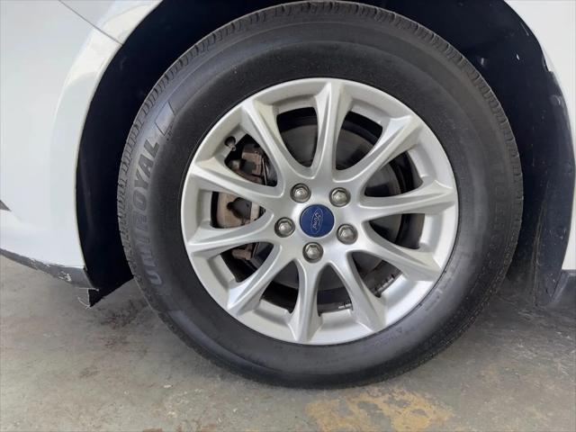 2016 Ford Fusion S