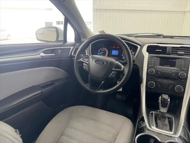 2016 Ford Fusion S