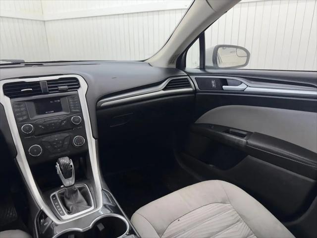 2016 Ford Fusion S