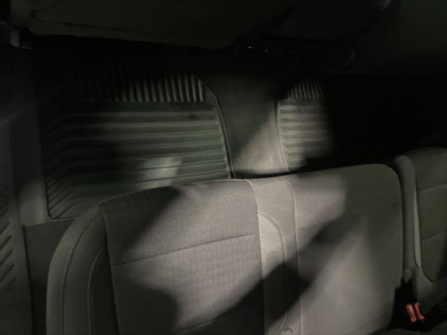 2022 Chevrolet Silverado 1500 4WD Crew Cab Short Bed LT with 2FL