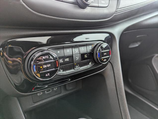 Used 2021 Buick Encore GX For Sale in Jackson, MI