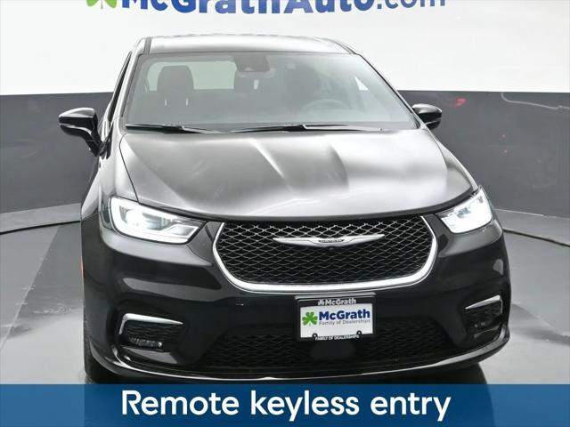 2025 Chrysler Pacifica PACIFICA SELECT