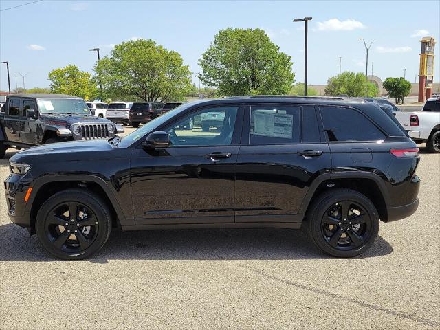 2025 Jeep Grand Cherokee GRAND CHEROKEE ALTITUDE 4X4