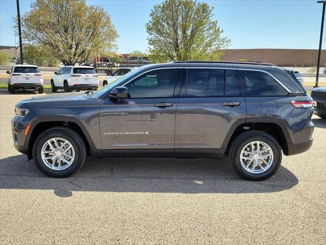 2025 Jeep Grand Cherokee GRAND CHEROKEE LAREDO X 4X2