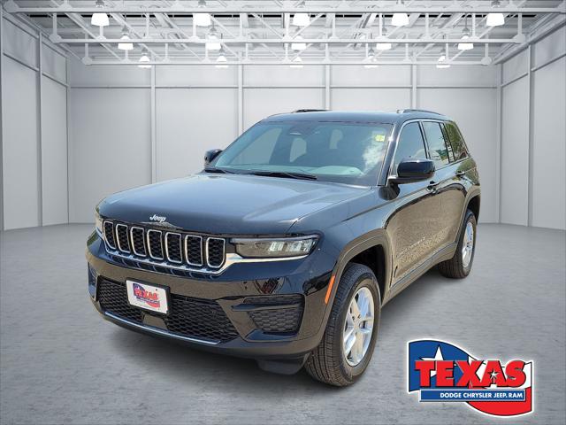 2025 Jeep Grand Cherokee GRAND CHEROKEE LAREDO X 4X2