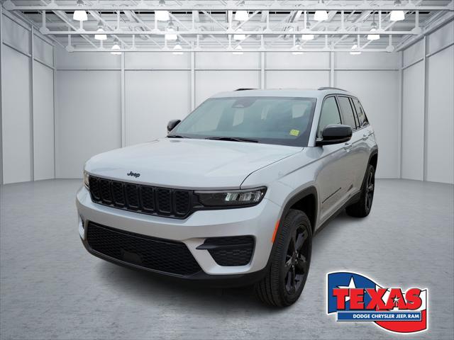 2025 Jeep Grand Cherokee GRAND CHEROKEE ALTITUDE 4X4