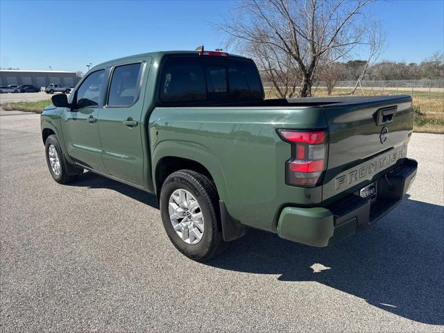 2022 Nissan Frontier Crew Cab SV 4x2