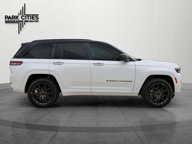 2025 Jeep Grand Cherokee GRAND CHEROKEE SUMMIT 4X4