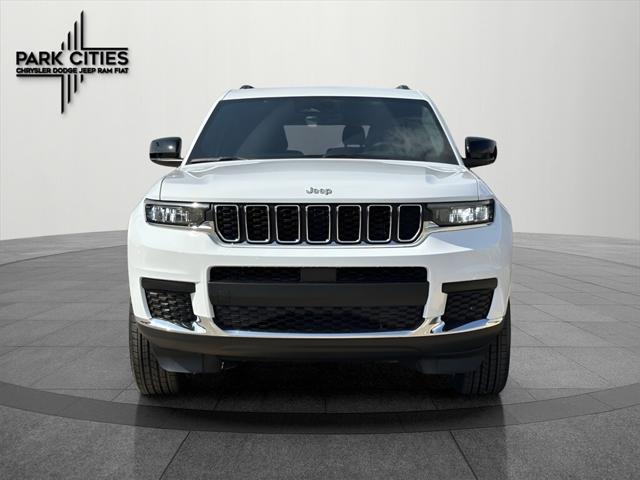 2025 Jeep Grand Cherokee GRAND CHEROKEE L LAREDO 4X2
