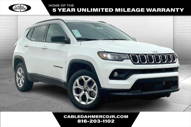 2025 Jeep Compass COMPASS LATITUDE 4X4