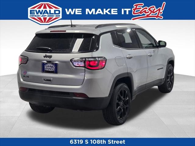 2025 Jeep Compass COMPASS LATITUDE 4X4
