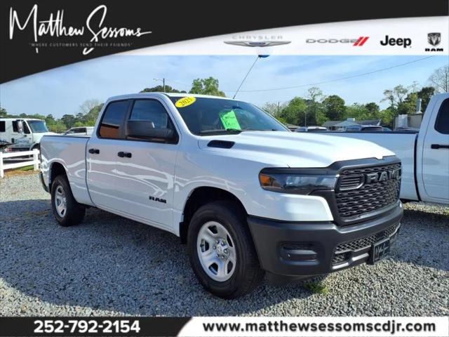 2025 RAM Ram 1500 RAM 1500 TRADESMAN QUAD CAB 4X2 64 BOX