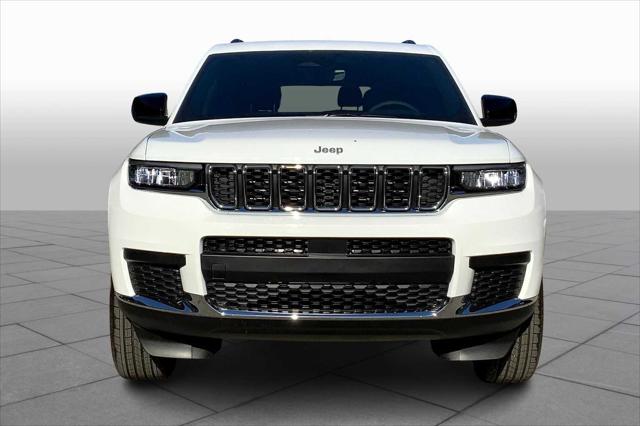 2025 Jeep Grand Cherokee GRAND CHEROKEE L LAREDO 4X2