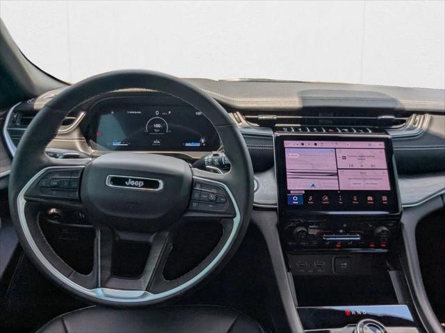 2025 Jeep Grand Cherokee Limited 4x2