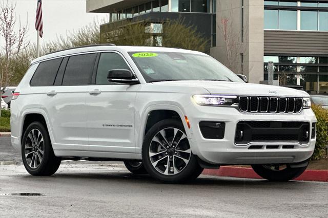 2025 Jeep Grand Cherokee GRAND CHEROKEE L OVERLAND 4X4