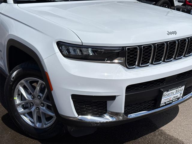 2025 Jeep Grand Cherokee GRAND CHEROKEE L LAREDO X 4X4